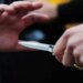 Plagosje me thikë në Pogradec mes dy kushërinjsh, autori arrestohet