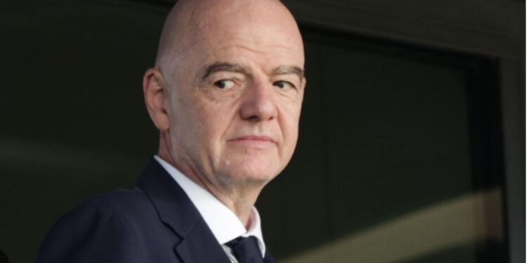 Plani i Infantinos për të ruajtur postin në FIFA parashikon ndërhyrje në OKB