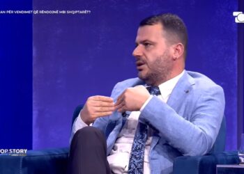 Prapaskena: Balluku i premtoi Pacollit 60% të Aeroportit të Vlorës në tavolinë, Tomori jep detaje