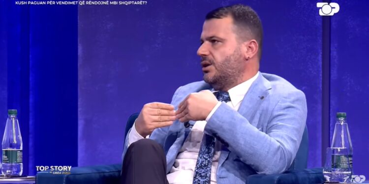 Prapaskena: Balluku i premtoi Pacollit 60% të Aeroportit të Vlorës në tavolinë, Tomori jep detaje