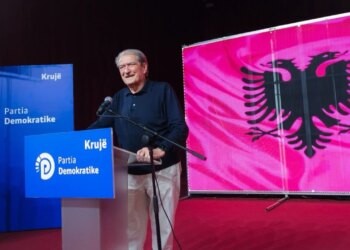 Protesta ka bërë Ramën njeriun më të urryer, Kuvendi PD-së, Krujë, Berisha: Jemi njerëz të sheshit dhe moralit