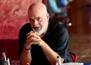 Rama njofton takimet përjavore deputetë e qytetarë: çdo të premte në të njëjtën orë, pa fjalime e kundërshtime