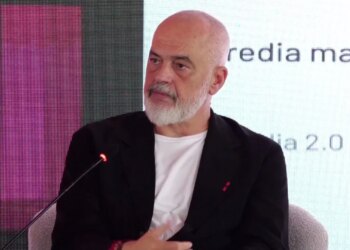Rama reagon sërish për pagat e gjyqtarëve: Fillestari në Shqipëri merr 500 euro më shumë se kolegët grekë