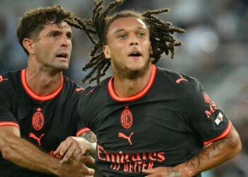 Shfaqje golash në Romë, Moreira i prish festën Lazios, Milan merr një pikë të çmuar