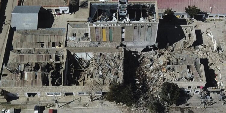 Shpërthen baza ushtarake në Bolivi, 7 të vdekur dhe 7 të zhdukur