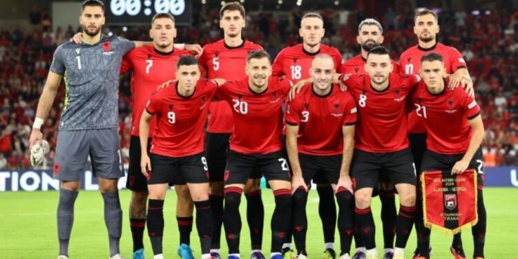 Shqipëria e Maranit para provës së parë, nga kriza e Strakoshës te forma e Manajt, kush fiton ftesën