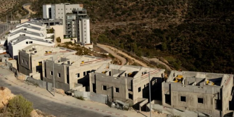 Sipas ekspertëve ligjorë, sanksionet britanike ndaj Izraelit nuk përmbushin detyrimet ndërkombëtare