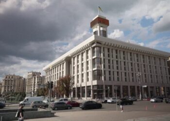 Skandal me call-centerat në Ukrainë, DW: Të përfshirë zyrtarë të Prokurorisë