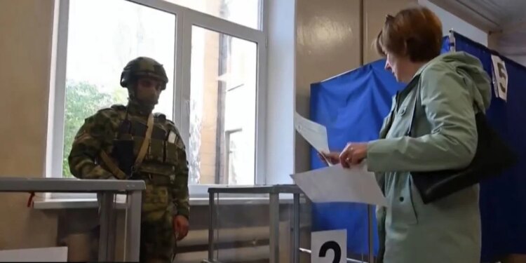 Sulm kibernetik para zgjedhjeve në Rusi: hakerët pretendojnë qasje në sistemet zgjedhore