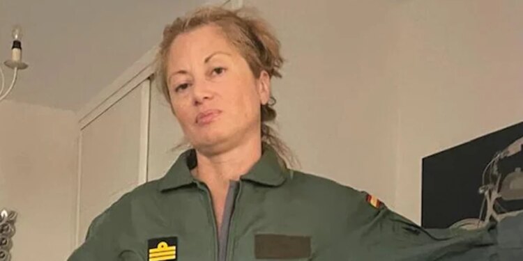 Takimi Tinder që alarmoi NATO-n, oficer spanjoll nën hetim për lidhje me grua të lindur në ish-Bashkimin Sovjetik