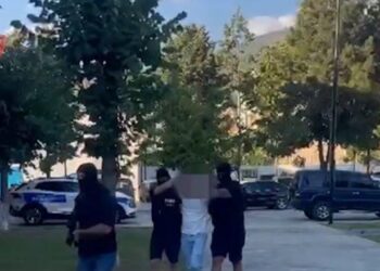 Të shpallurit në kërkim ndërkombëtar, të kapur në Itali për tentativë vrasjeje dhe armëmbajtje