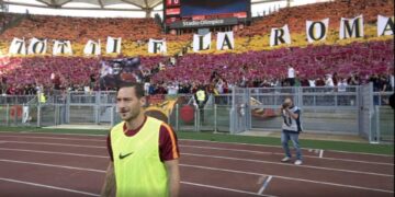 Totti në 50-vjetorin: Do të doja të luaja me Ronaldo; nëse largohem nga Roma, do shkoj te Milani
