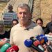 Tragjedia me dy viktima, banorët protestojnë para qendrës shëndetësore në Vaun e Dejës: Nuk ka mjekë pas 16:00