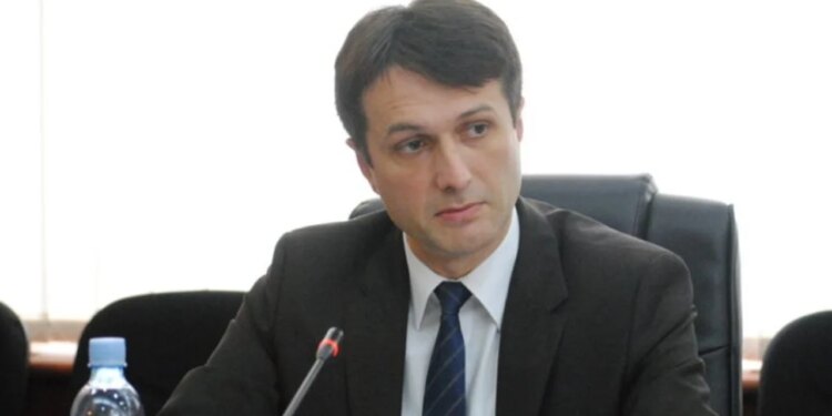 Trajtimi i Mlladiçit në Serbi: Ironi e madhe, jo çudi!