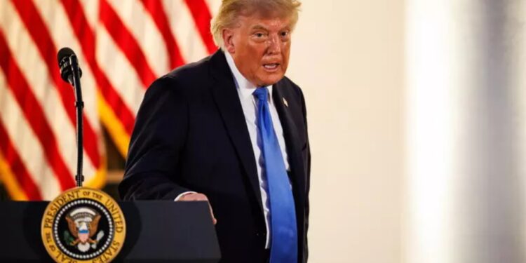 Trump qetëson: E njoh mirë atë; fola me Putinin, nuk ka ndërmend të sulmojë territoret e NATO-s