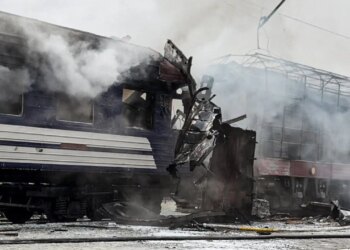 Ukraina godet Rusinë ndërsa sulmet ajrore përshkallëzohen; të paktën 3 të plagosur