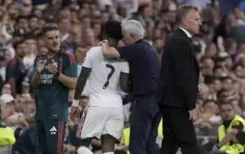 Vinicius nën kritika, Mourinho përballë një vendimi të vështirë te Real Madridi