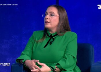 Vlora Hysen vetëdorëzohet tek autoritetet e Kosovës, Hoxha jep detaje: Ishte në Azerbajxhan për takim, BKH trokiti, por…