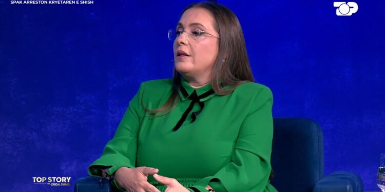 Vlora Hysen vetëdorëzohet tek autoritetet e Kosovës, Hoxha jep detaje: Ishte në Azerbajxhan për takim, BKH trokiti, por…