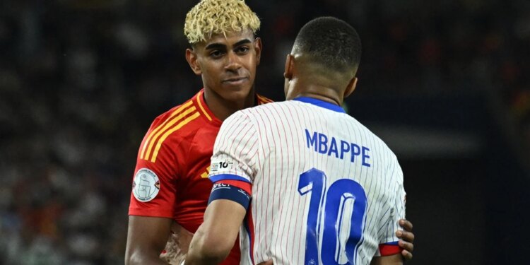 Yamal: Për Topin e Artë, unë dhe Mbappe jemi më të mirët; këtë vit mendoj se e meritoj