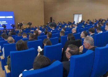 Zgjedhja e tre anëtarëve të rinj të KLGJ-së, mbledhja e përgjithshme: Kemi kërkesa, gjykata dinjitoze nuk është luks