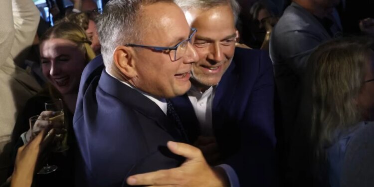 Zgjedhjet në Gjermani: CDU e Merz goditet, AfD fiton sërish