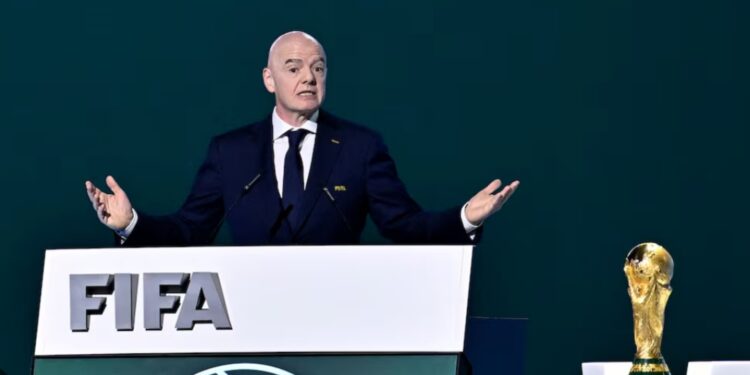 Zyrtare: Gianni Infantino driblon presionet, konfirmon kandidaturën për t’u rizgjedhur president