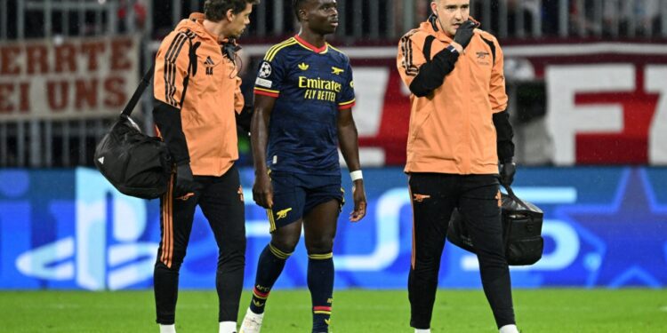 Alarm te Arsenali, ylli i Topçinjve rrezikon mungesën për dy muaj pas dëmtimit në Champions League