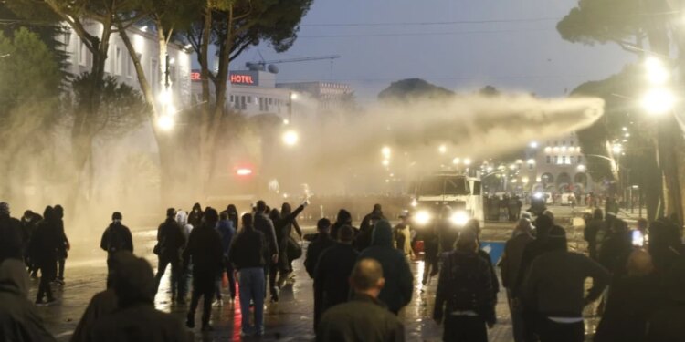 Arrestime në ditën e dytë të protestës, nis seanca për masat ndaj 55 protestuesve