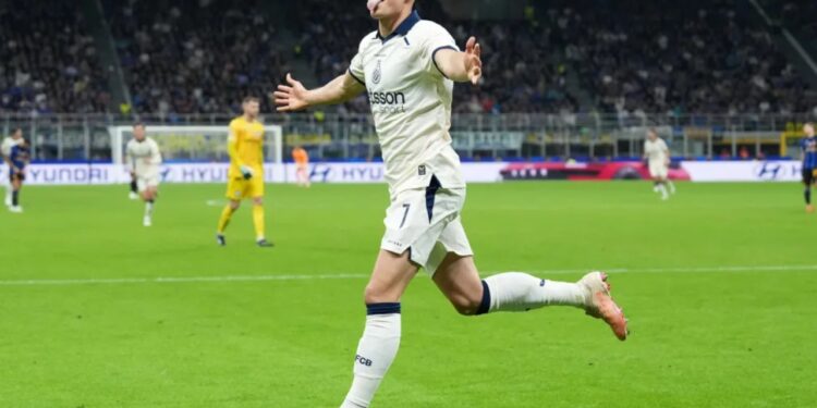 Arsenali tenton t'ia marrë Milanit objektivin e merkatos, ofertë gati për talentin që shkëlqeu në Champions kundër Interit