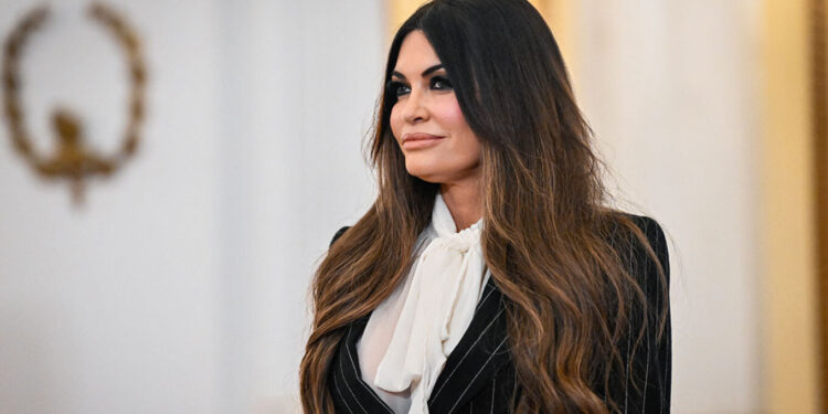 Associated Press: Presidenti Trump dhe Marco Rubio po shqyrtojnë shkarkimin e Kimberly Guilfoyle si ambasadore në Greqi