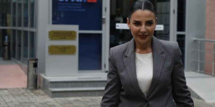Belinda Balluku në SPAK, gazetarja zbulon: Ish-zv.kryeministrja nuk dha shpjegime para Prokurorisë, mund t'i depozitojë me shkrim