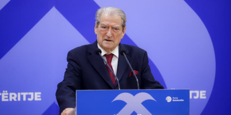 Berisha: Nesër të gjithë në protestë kombëtare fuqishme; studentët sot bënë krenar çdo shqiptar me trimëri e guxim