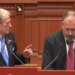 Berisha akuza ndaj Maznikut: Njeri i papërgjegjshëm — Si ka mundësi që Veliaj është në burg e ti këtu?
