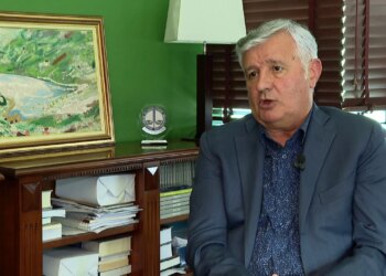 Bojkoti bllokon gjyqin e Veliajt; GJKKO gjobit avokatët, bojkoti përfshin masat e sigurisë