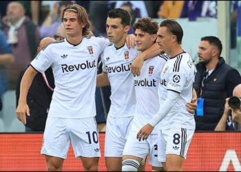Como rikthehet te fitorja në Serie A dhe i imponon Fiorentinës