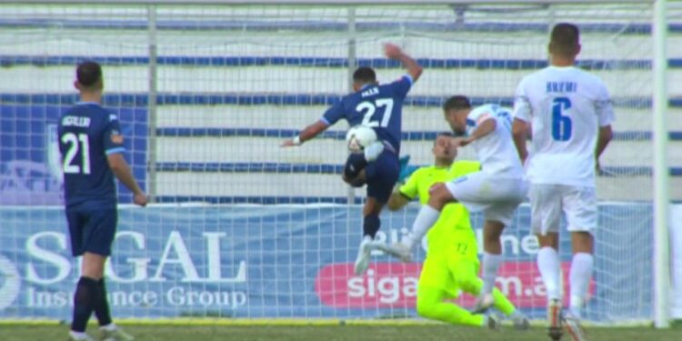 Derbi në Durrës pa fitues, Xhixha dhuron avantazhin Tiranës, Dinamo gjen çelësin e barazimit