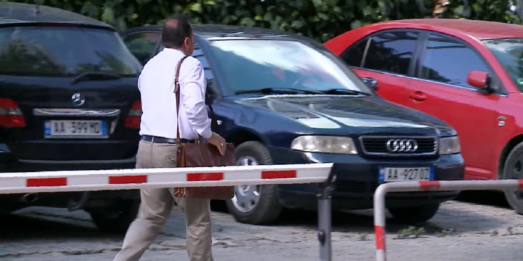 Dhoma e Avokatisë vendos: Bojkoti ndërpritet, gjykimet rifillojnë të hënën