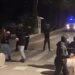 Dita 10 e protestës: Tirana mbushet me gaz! Para Kryeministrisë vetëm këngë, mungojnë tensionet mes tubuesve dhe policisë