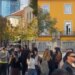Dita e 15-të e tubimit në Tiranë: Protestuesit para Ministrisë së Arsimit, forcat e rendit dhe autoboti gati