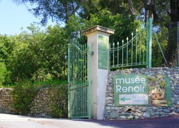 Dy piktura vjedhura të Renoir me vlerë deri në 10 milionë euro rikuperohen, gjashtë persona arrestohen në Francë