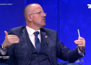 Dyshohet për trafik armësh Made in Albania me sprej, Beci shpjegon skemën: Dy nga kompanitë janë bijat problematike