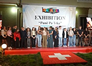 Ekspozita Punë pa teka, emisioni që u jep zë të rinjve; 50 adoleshentë provojnë zanate
