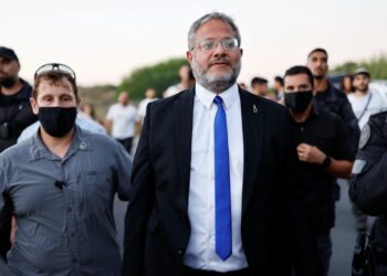 Ferri e pret — Sulmi në fluturimin Dubai–Tel Aviv, ministri Ben Gvir: Do të kërkojmë ekstradimin e pilotit terrorist