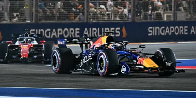 Formula 1: Fundjava perfekte e Verstappen; triumfon në Çmimin e Madh të Singaporit