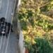 Gjatë ndjekjes nga Policia 27-vjeçari në Mamurras përplas makinën e efektivëve, hedh pistoletën pa leje dhe arrestohet