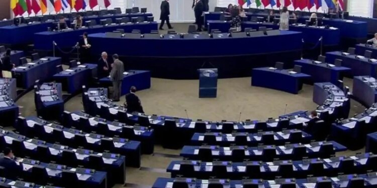 Hetim për veprimet e policisë; 12 eurodeputetë i dërgojnë letër Kaja Kallas për protestat, mes firmëtarëve Beleri