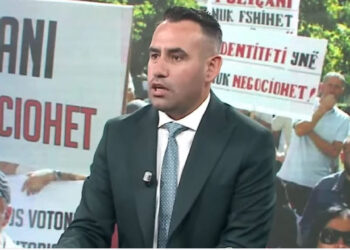 Vëllai i Igli Tares, Agron Tare, kërcënon me jetë gazetarin Almer Toska pas emisionit në News24