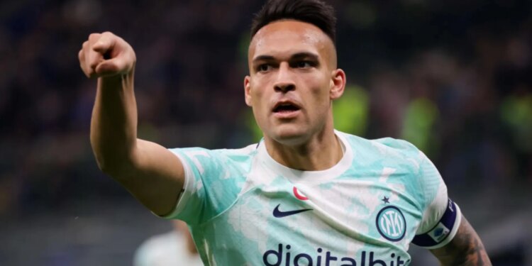 Inter, Lautaro Martinez kujton: Disa shokë të skuadrës mendonin për Botërorin, unë nuk e braktis anijen