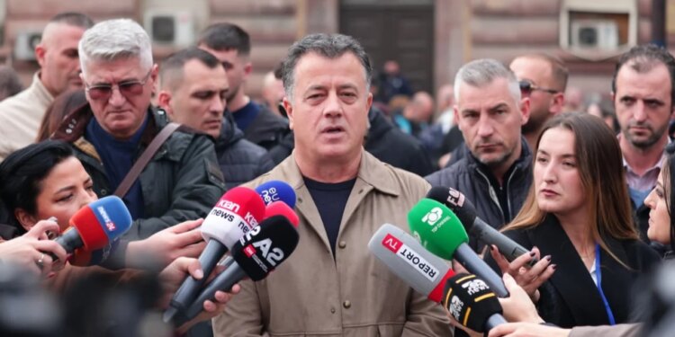 Ishim çdo ditë me studentët / Noka: Protesta e Flamingove u asgjësua nga Rama, disa u blenë si derrat